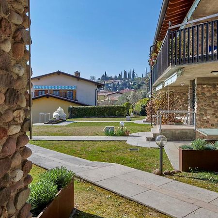 Apartmentsgarda - Baia D'Argento Residence Костермано Екстериор снимка
