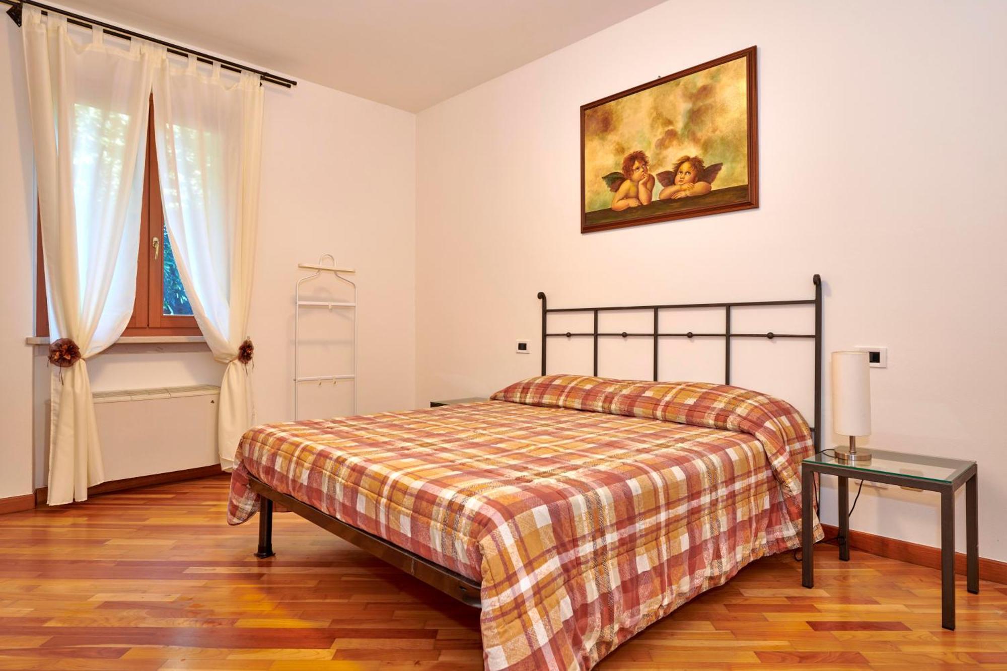 Apartmentsgarda - Baia D'Argento Residence Костермано Екстериор снимка